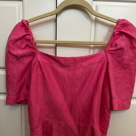 Aritzia, pink peasant blouse. Peplum. - Picture 2 of 3